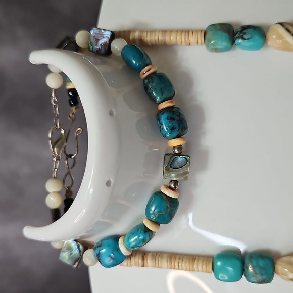 Unique Turquoise and Tan Beaded Necklace and Bracelet Set - Picture 9 of 15